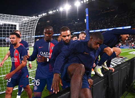 Kurzawa Demb L Et Kolo Muani Insultent Les Phoc Ens Apr S La Victoire