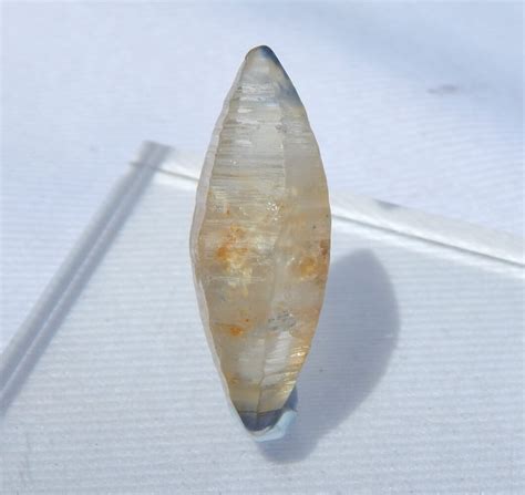 sapphire crystal sri lanka sold blue gems