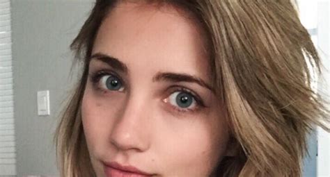 Emily Rudd Conoce A La Actriz Que Interpreta A Nami En El Live Action