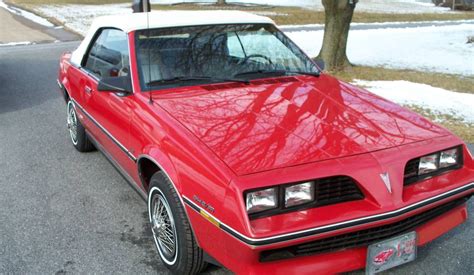 1 Of 626 1983 Pontiac Sunbird Convertible Barn Finds