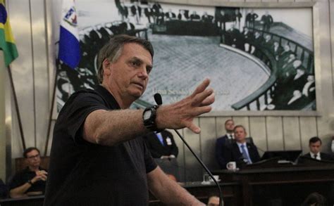 Bolsonaro Recebe T Tulo Em Alagoas E Evita Pol Micas Tribunahoje