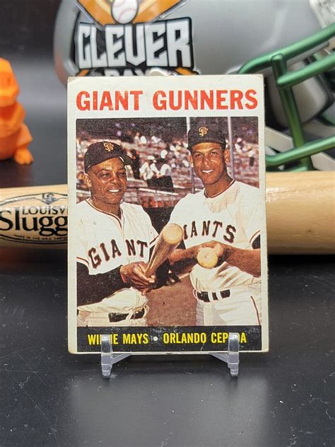 1964 Topps Willie Mays Orlando Cepeda Giant Gunners 306 San Fancisco