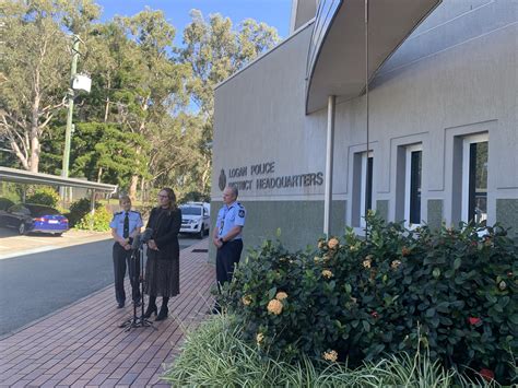 Logan Police Launch Co Response Model With Centre For Women And Co