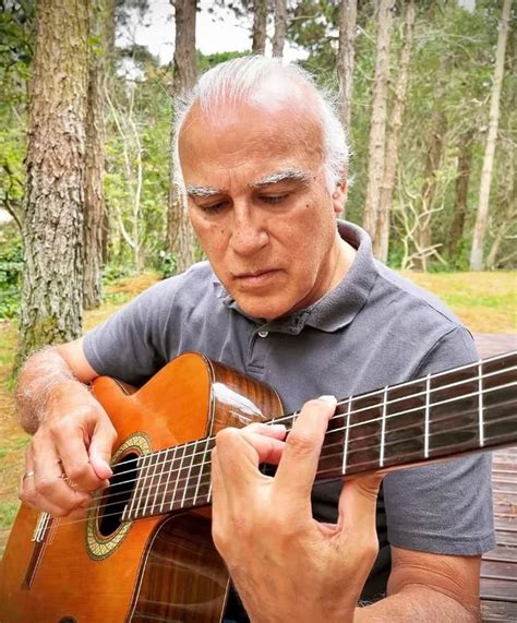 El Paz Martínez cumple 75 años la historia de la canción secreta que