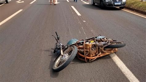 Homem de 65 anos morre em acidente de moto na BR 369 pr贸ximo ao Ceasa