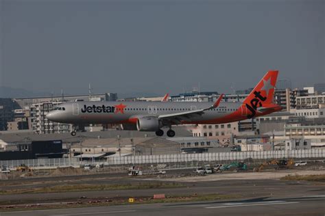 ジェットスター・ジャパン Airbus A321neo Ja26lr 福岡空港 航空フォト By Kou 1さん 撮影2022年10月02日