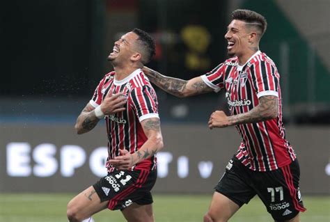 Pin de Geraldo Crocodilo em são paulo jogadores São paulo futebol