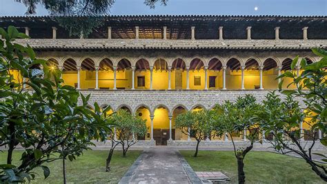 L Hora M Gica Al Monestir De Pedralbes