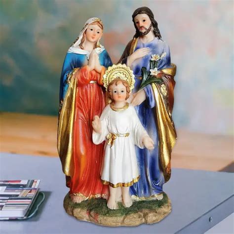 Figurine De La Sainte Famille Avec Enfant Sculpture Religieuse Pour