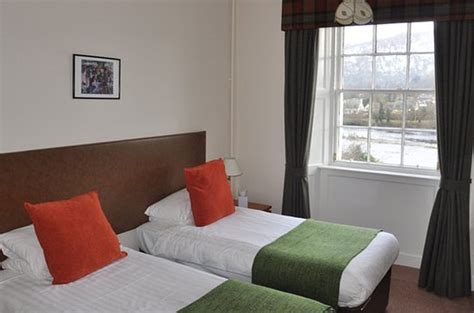 ATHOLL ARMS HOTEL (Dunkeld) - Reviews, Photos & Price Comparison ...