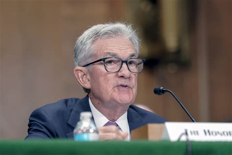 Jerome Powell Jefe De La Reserva Federal Alaba La Econom A De Estados