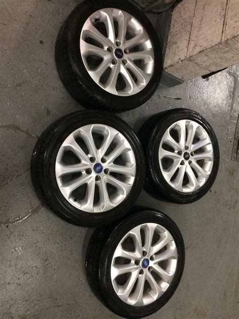 Ford Focus Zetec S Alloy Wheels Tyres In Nottingham