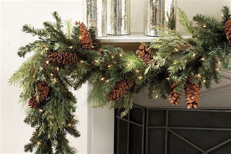 Easy Tips For Measuring Wreaths And Garland