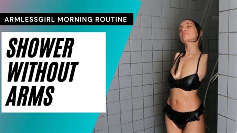 7 Hot Sexy Sarah Talbi Bikini Pics