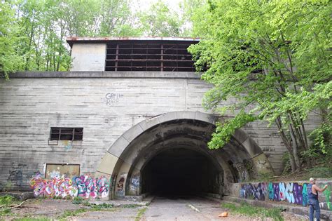 Discovery PA: The Abandon Pennsylvania Turnpike & Tunnels