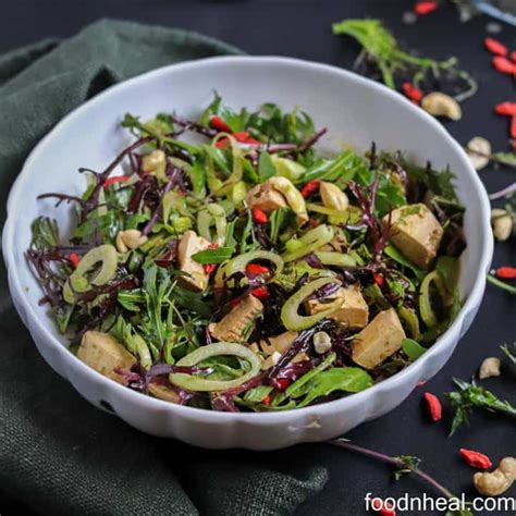 Spicy Arugula Salad With Fennel And Goji Berries Foodheal