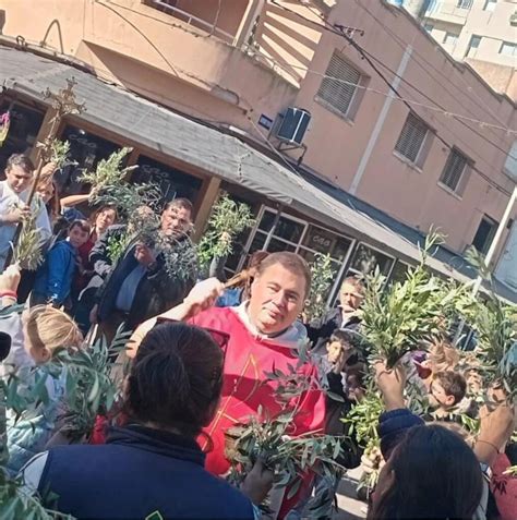 Domingo De Ramos » La Voz De Bragado