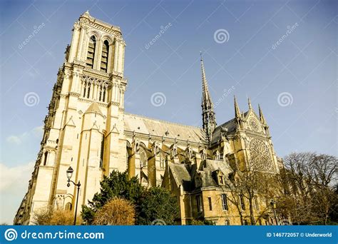 Detalle De La Catedral De La Iglesia De Notre Dame De Par S Imagen De