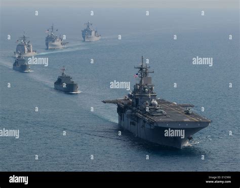 Forward Deployed Amphibious Assault Ship Uss Essex Lhd 2 Royal Thai Navy Tank Landing Ship