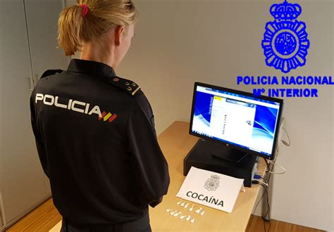 Policia Desmantela Un Punto De Venta De Droga En La Rúa Rocío Y Detiene A Un Sujeto De 51 Años