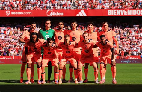Real Madrid fans bring back Barcelona star's unwanted nickname during
