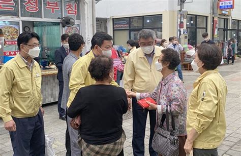 예천군의회 추석 전통시장 장보기 동참 경북채널뉴스