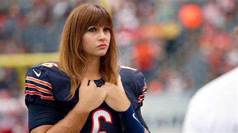 Top Nfl Quarterbacks As Women Financially