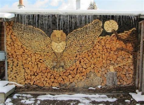 Поленница-картина