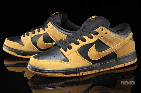 Nike Sb Dunk Low University Gold Black Sneaker Bar Detroit