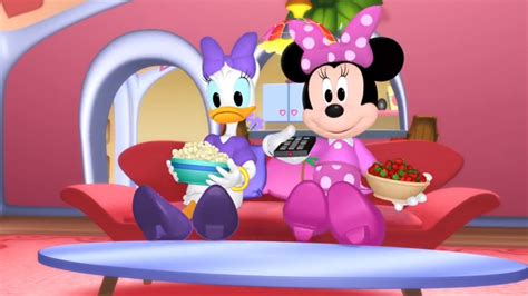 Image - Minnie and daisy ready to watch tv.jpg | Disney Wiki | FANDOM ...