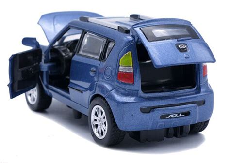 Kids Silver / White / Red / Golden / Blue Diecast Kia Soul Toy [NB2T958 ...