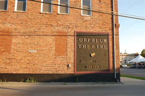 Orpheum Cafe And Theater In Fairfield Ia Cinema Treasures