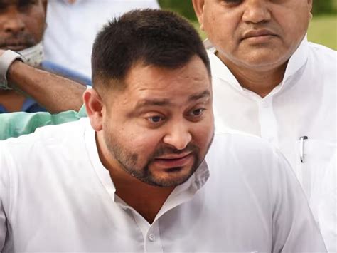 Tejashwi Yadav Attack Om Pm Modi Said Desh Kisi Ke Baap Ka Nahi And Demand For Special Package