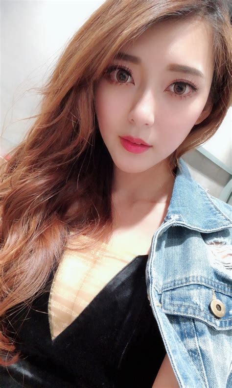 Horny Asian Escort Niki No Rush Service Available Now Secret Touch