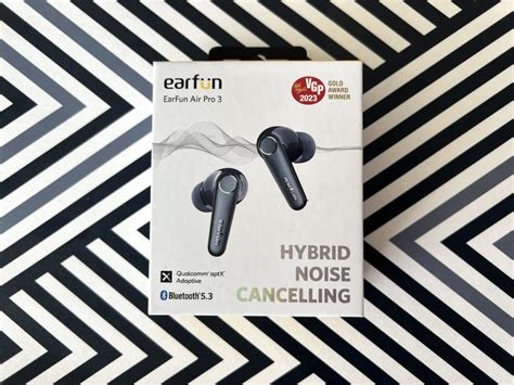 EarFun AirPro 3 Earbuds Hands On Review TechGadgetsCanada