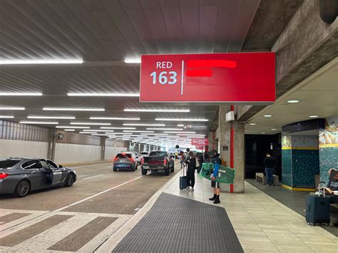 Tampa Airport Pickup: Shuttles & Transfer | Uber