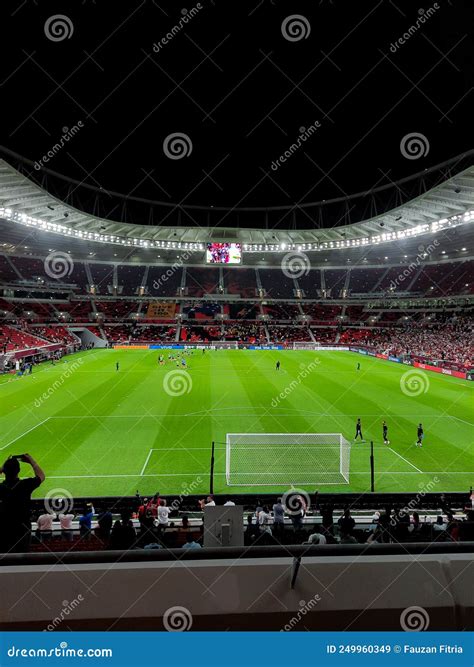 Le Stade Ahmed Bin Ali Est L'un Des Huit Stades Convertis Pour La Coupe