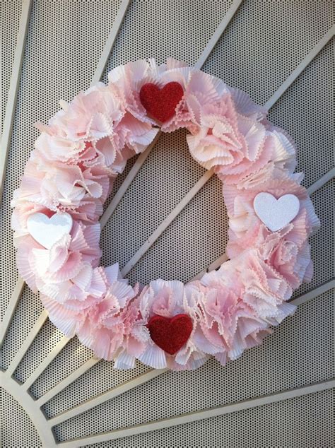 Wreath Made Out Of Pool Noodles Valentine Day Wreaths Pool Noodle