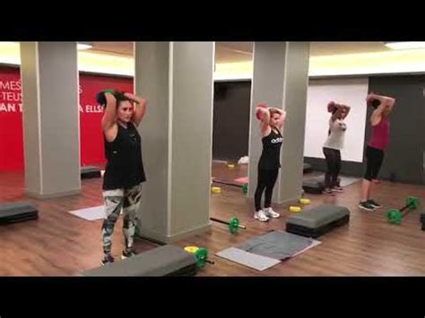 Clase De Body Pump Con Mancuernas Snap Fitness Youtube