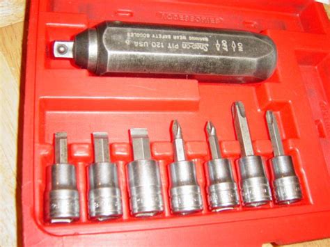 Find SNAP ON TOOLS 8 PIECE IMPACT DRIVER SET In Saint Petersburg