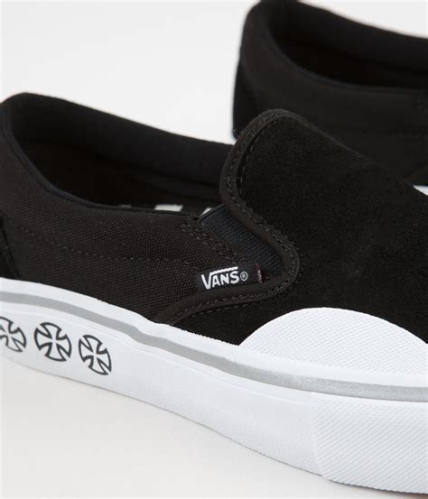 Vans x Independent Slip On Pro Shoes - Black / White | Flatspot