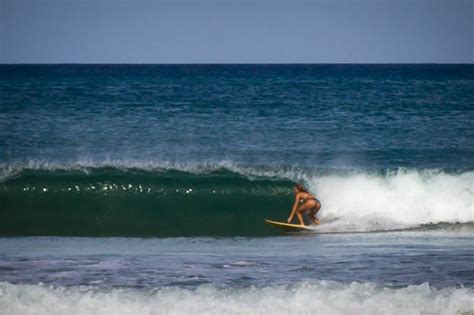 Best Intermediate Surfing in Cabuya Costa Rica - Montezuma Surf School