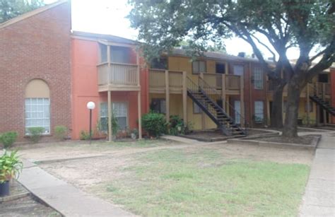 Wesley Gardens Apartments - Houston, TX | RentDeals.com