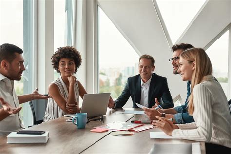 Management Consulting Salary Breakdown: By Firm & Position [2025] | Leland