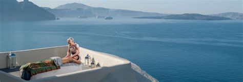 5 Star Hotel In Santorini | Canaves Oia Suites