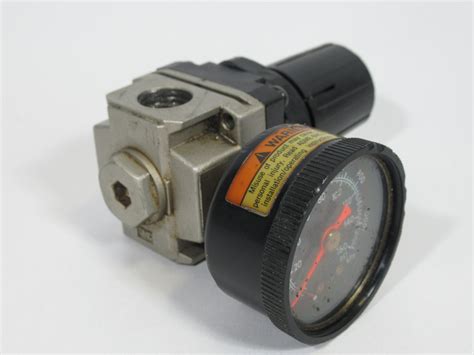 Smc Nar2000 N02g Pneumatic Pressure Regulator Wgauge 0 160 Psi 14 Npt Used Industrial