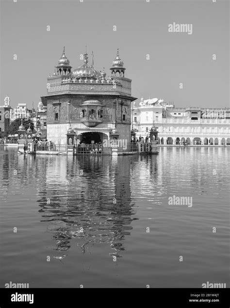 The Golden Temple Amritsar India Stock Photo Alamy