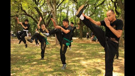 Treino Externo Kung Fu Liga Garra de Águia Highlight Training Kung