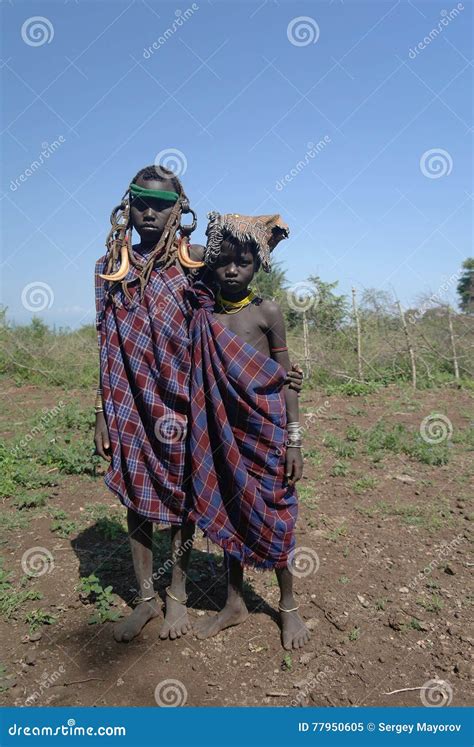 Mursi Tribe Girls 05 October 2012 Omo Valley Ethiopia Editorial