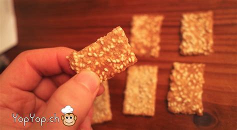 Recette Des Crackers épeautre Et Sésame Yopyop Apprendre La Cuisine Amusante